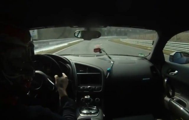 Audi R8 V10 Plus излезе на Нюргбургринг