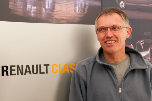 Бившият втори в Renault поема PSA Peugeot-Citroen