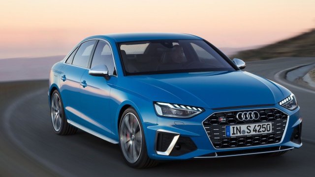 Audi обнови семейството A4