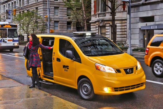 Nissan показа новото такси на Ню Йорк
