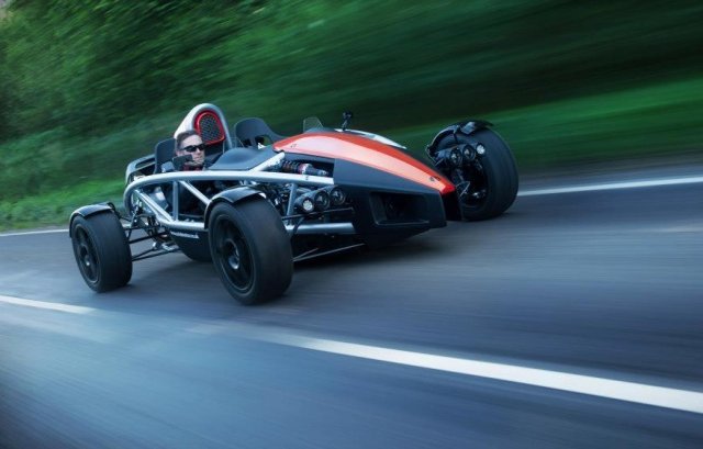 Ariel Atom ще получи шаси от титан