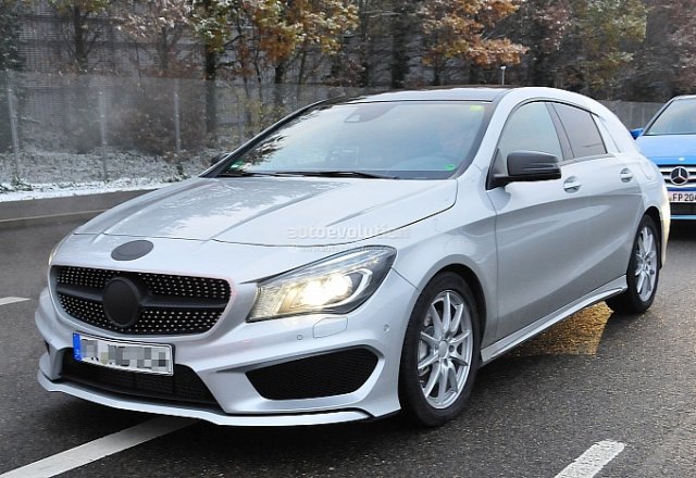 Mercedes-Benz тества комби с предно предаване