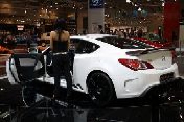 Mansory тунингова Hyundai Genesis Coupe