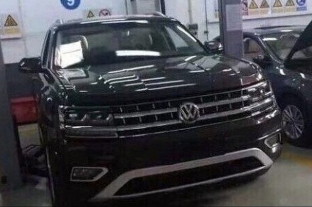 Първи снимки на VW Teramont