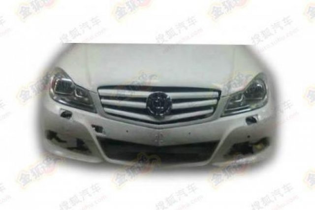 Не, това не е Mercedes C-Class