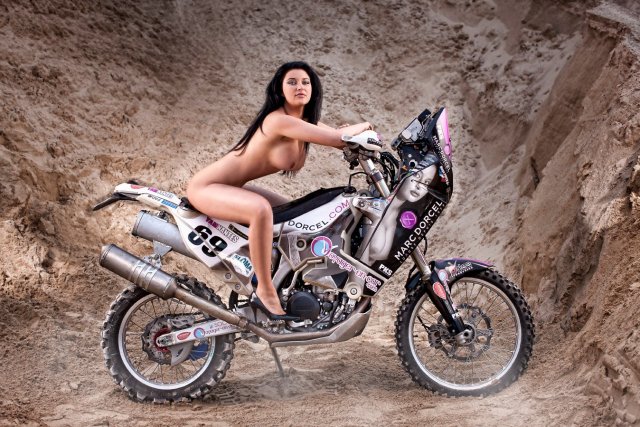 Порномашина цепи дюните на Дакар 2012