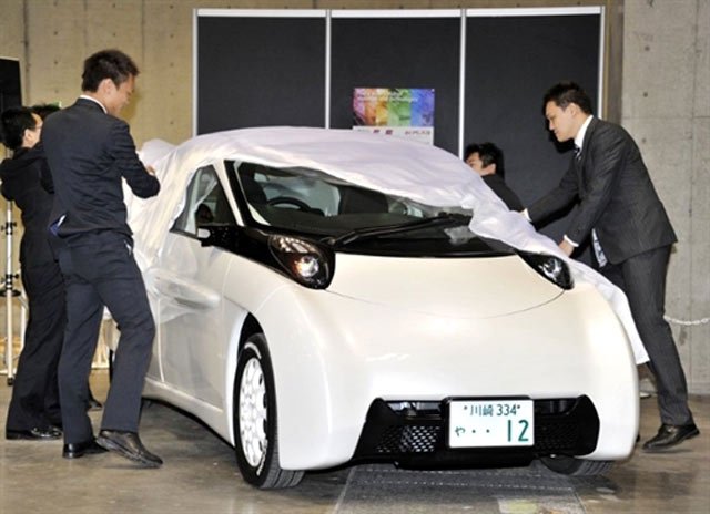 Представиха футуристичния електромобил SIM-LEI