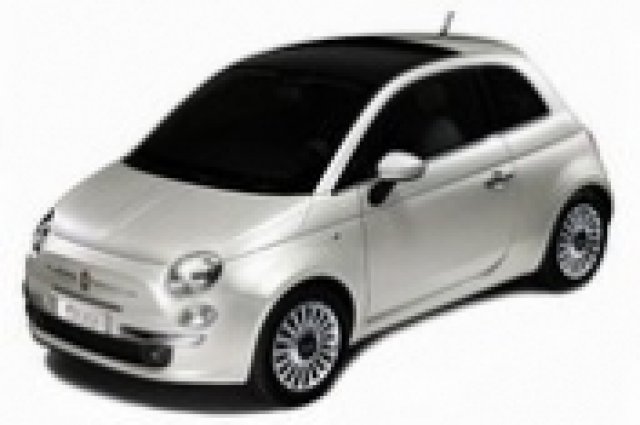 Fiat подгря публиката за премиерата на Fiat 500