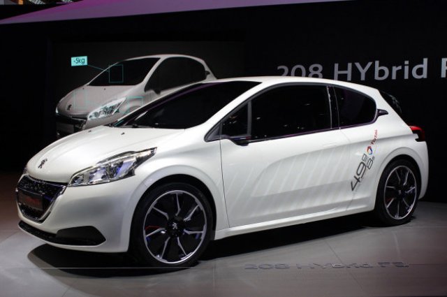 Нови подробности за Peugeot 208 Hybrid FE