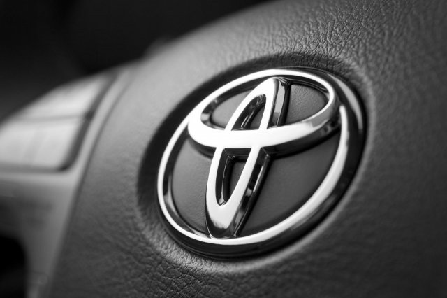 Toyota остава най-скъпата автомобилна марка