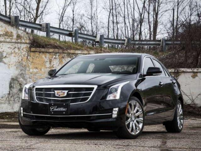 Седанът Cadillac ATS получи 2,0-литров турбомотор