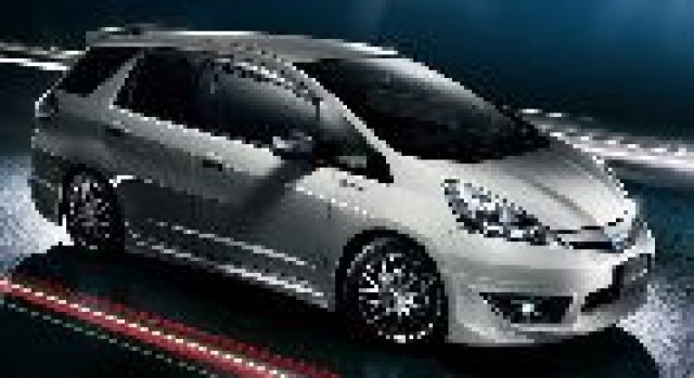 Mugen със своя версия на Honda Fit Shuttle