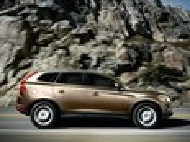 Volvo представи ХС60 с предно предаване