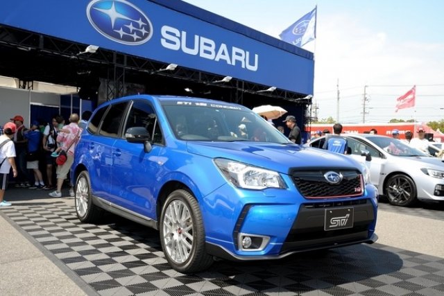 Subaru показа Forester STI tS