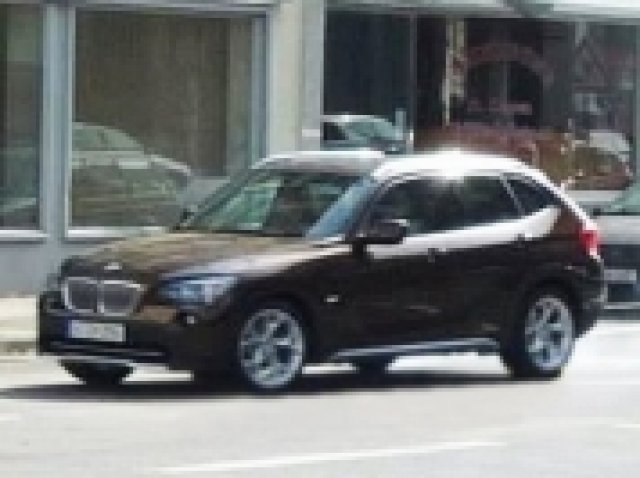 Първа снимка на серийния BMW X1