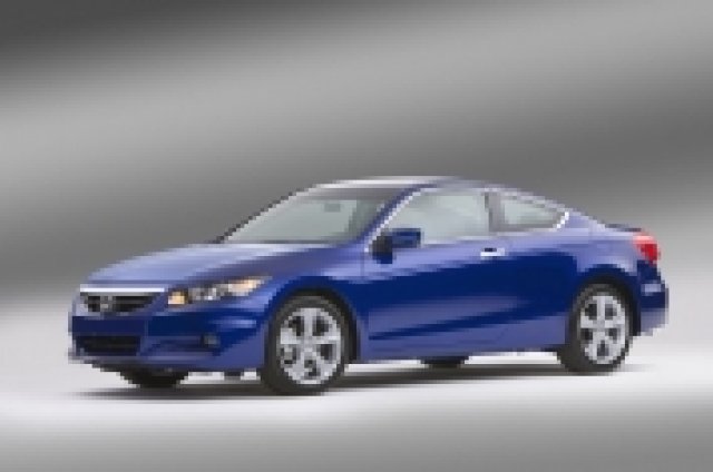 Honda модернизира американската версия на Accord