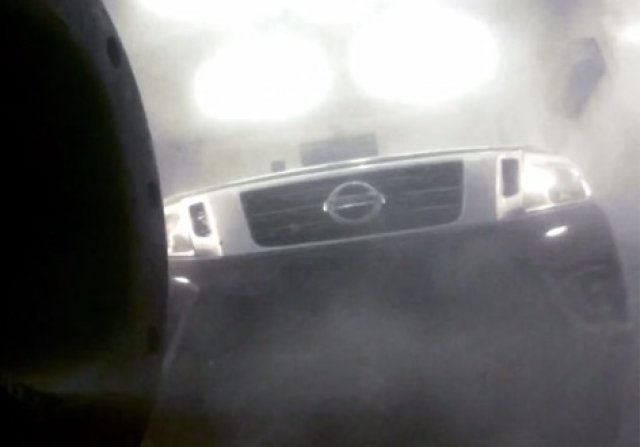 Nissan пусна видео на новата Navara