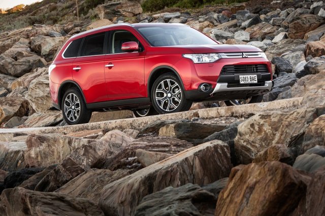 Mitsubishi обнови Outlander