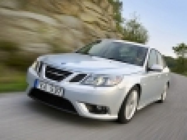Подготвят електрически Saab 9-3