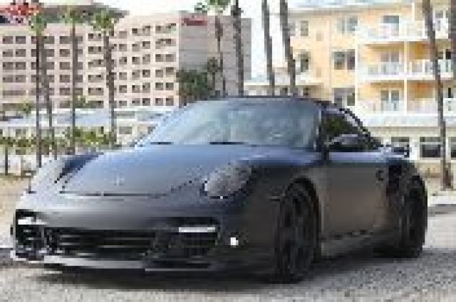 David Beckham продава Porsche-то си