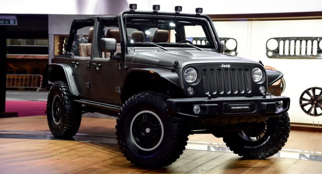 Jeep докара в Париж брутален всъдеход