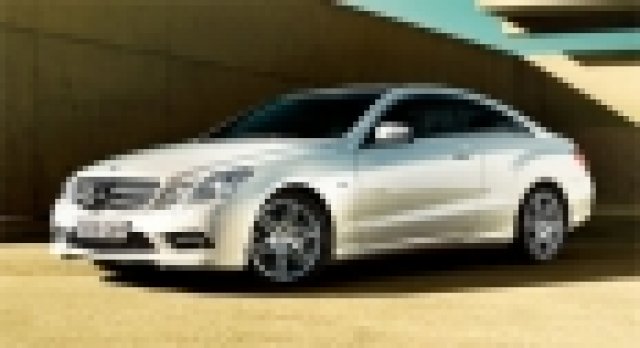 Mercedes изпревари Audi по продажби