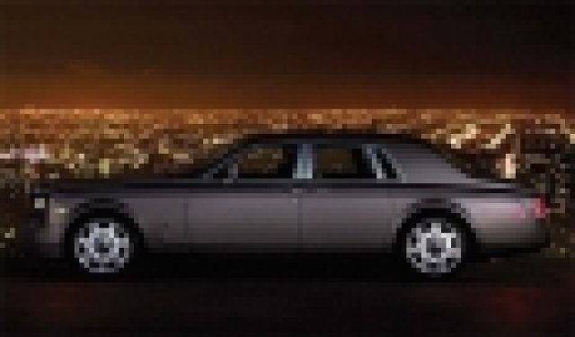 Rolls-Royce обнови версия седан на Phantom