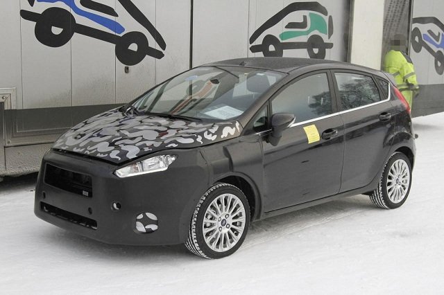 Обновената Fiesta бе хваната на тестове