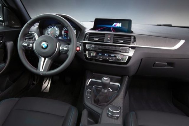 В BMW M очакват безпилотните технологии да убият ръчните скорости