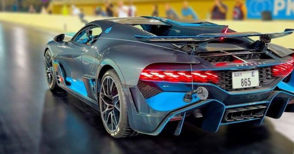 Може ли Bugatti Divo да бие Tesla Model Plaid S на драг? - AУТОМЕДИЯ