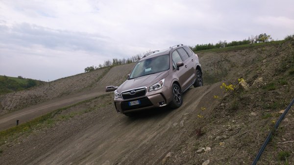 Subaru Forester Diesel Lineartronic със система X-Mode