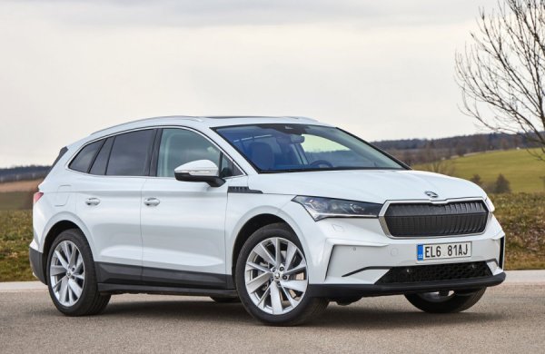 Изцяло електрическият кросоувър на Skoda е толкова с отличен баланс баланс между цена, характеристики, опции и избор на оборудване. Чешкият семеен кросоувър е изправен пред значителна конкуренция както в своята SUV категория, така и като електрически автомобил, но според нас е идеален за семейства. Интериорът изглежда приятен - дигиталното арматурно табло и платнените вложки създават уютна среда. Въпреки че Enyaq е доста удобен за шофиране, той не е вълнуващ от към динамика. Ускорението от 0 до 100 км/ч също не е рекордно, но това няма значение.