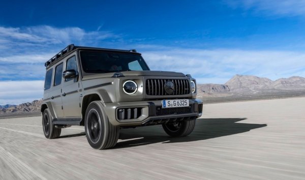 Спрямо 2025: -11% спад

През миналата година, българските дилъри на Mercedes счупиха всички рекорди, като продадоха цели 208 бройки от всъдехода, чиято цена започваше доста над четвърт милион лева (при това по-голямата част от сделките бяха за AMG версията). Сега има известен спад, но въпреки това 63 регистрирани G-класи за три месеца си е впечатляващо постижение (за сравнение, през цялата 2022 година продадените бройки бяха 47). 
