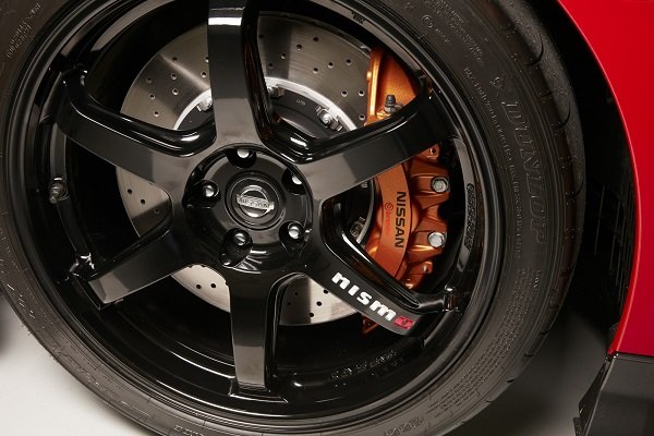 Nissan разкри новия GT-R Track Edition 2017