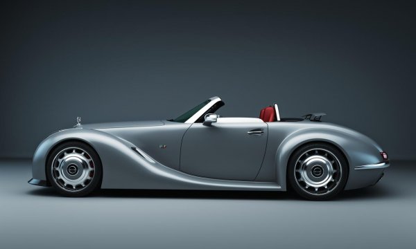GWA 300 SLC - уникален автомобил, изработен от Gullwing America за клиент от Източна Европа. Колата е вдъхновена от Mercedes 300 SC и използва базата на SLS AMG Roadster