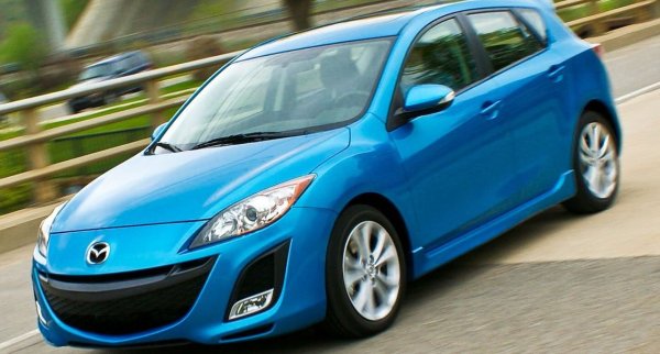 За последните три години броят на регистрираните Mazda се е увеличил с почти 3000 бройки, което изкачва марката с цели четири позиции нагоре в класирането. Само 2987 от тези автомобили обаче са на възраст по-малко от пет години, а 
Автомобили под 5 години: 4.9%
Автомобили над 15 години: 73%
