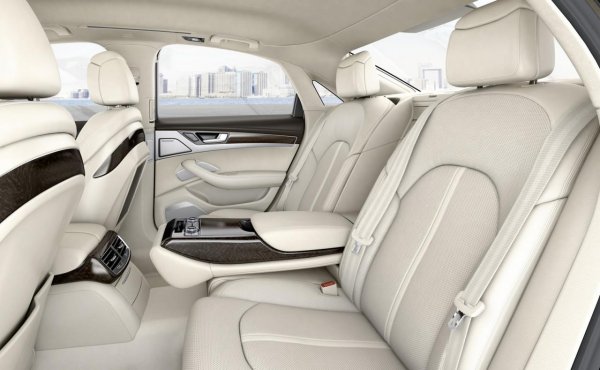 Обновените Audi A8/S8