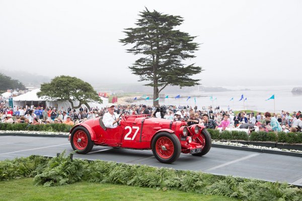 За повечето хора историята на Aston Martin започва в момента, когато Шон Конъри сяда в DB5 като агент 007. Но в действителност английската марка си извоюва име още през 30-те с този Ulster, печелил всичко от Льо Ман до Mille Migila. Мейсън притежава цели три екземпляра със серийни номера LM17, LM18 и LM21.

