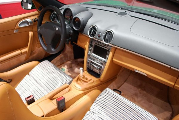 eRUF Greenster - напълно електрическа версия на Porsche 997, дело на тунерите от RUF 