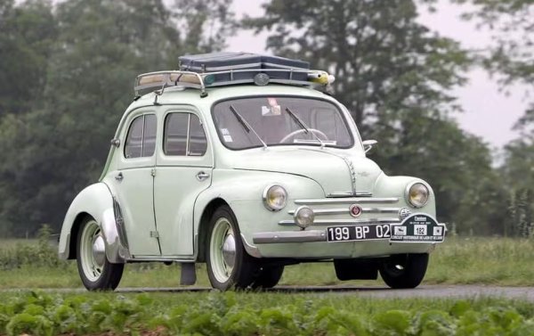 Изненадващо - като се има предвид, че производството продължава 15 години и осигурява евтин транспорт &ndash; французите правят само 1,1 милиона броя от този автомобил.