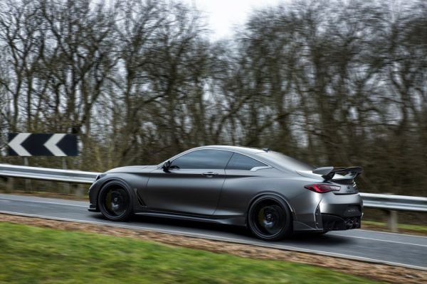 Q60 Black S