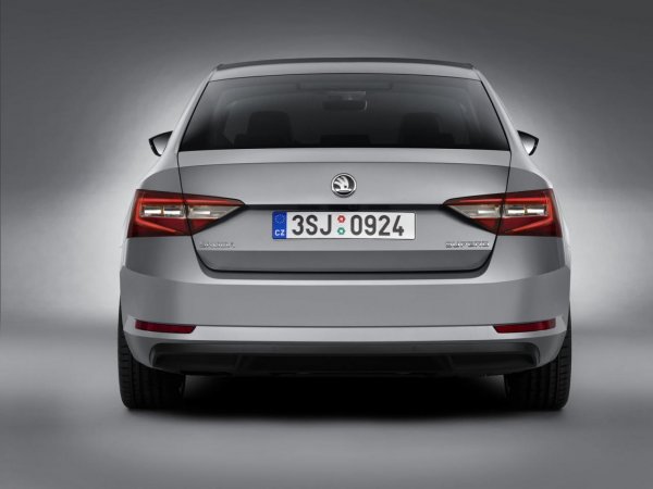 Skoda Superb 