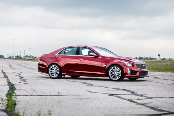  Cadillac CTS-V със силов пакет HPE750 на Hennessey