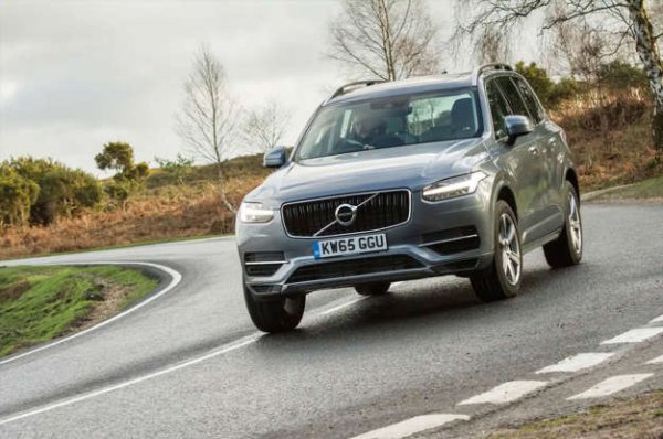 Volvo XC90 - Momentum (на снимката) 

VW Passat GTE Estate ( 2017-настояще) - 1.4 TSI GTE 

BMW i8 (2014-2020) - i8 Coup&eacute; 