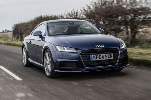Препоръчана версия - 2.0 TFSI Sport 

Audi TT има голяма гама от двигатели, които да отговарят на всеки бюджет и вкус. Дори по-малко мощните бензинови и дизелови двигатели предлагат задоволително бързо ускорение. Независимо дали изберете TT с предно или четири задвижващи колела, то има много сцепление и чудесно управление.

Интериорът се отличава с първокласни материали, минималистичен дизайн и интуитивна информационно-развлекателна система, която е вградена в дигиталния инструментален панел. Всичко това е подкрепено от висококачествени материали навсякъде.