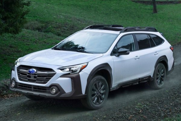 Класическите боксерни двигатели на Subaru са известни със своята издръжливост. Версията EJ25, при подходящи грижи, е в състояние да премине през повече от 500 000 км, особено при версии с ръчна скоростна кутия.

Ресурс на двигателя: 450 000-550 000 км.

Силни страни: издръжлива конструкция, добро сцепление, издържа на големи натоварвания.

Типични проблеми: уплътнението на главата на цилиндъра е слабо място след 200 000-250 000 км.
