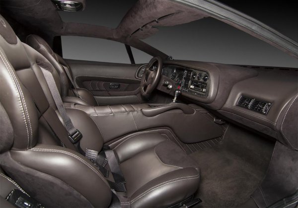 Jaguar XJ220 от Overdrive 