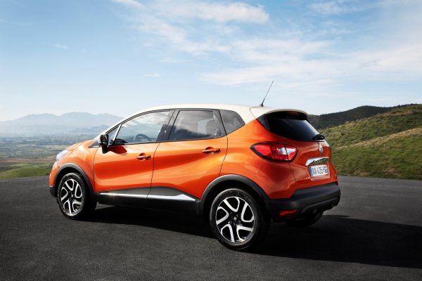 Renault Captur пристигна в България
