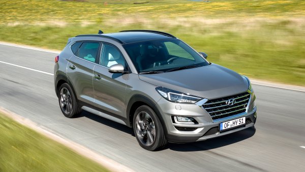 Близнакът на Sportage записва спад на продажбите с цели 10,8% в сравнение с миналата година, но въпреки това запазва мястото си в първите 5 модела по продажби в този сегмент.