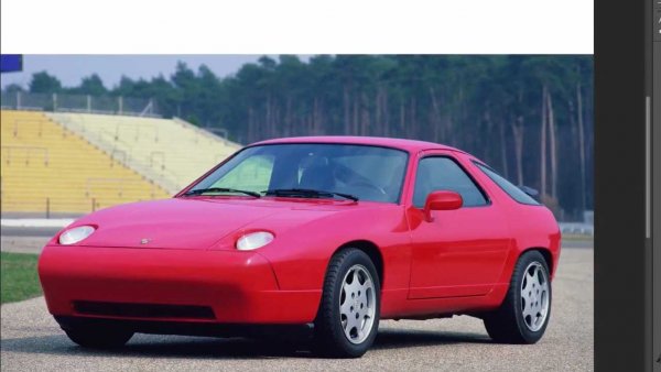 В началото на 90-те години вече е ясно, че дните на 928 са преброени и през 1992 се появява последната му версия, която обаче е най-луксозната и с най-мощния двигател в историята на модела.
